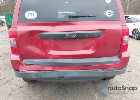 2013 Jeep Patriot Sport z USA, uszkodzony, nr VIN 1C4NJPBA8DD187133